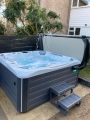 Kensington 6 person hot tub