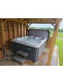 Sandringham 6 Person Family Hot Tub Deal